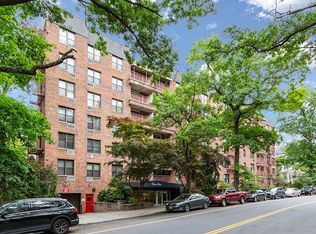 43-25 Douglaston Pkwy Unit 6K, Little Neck, NY