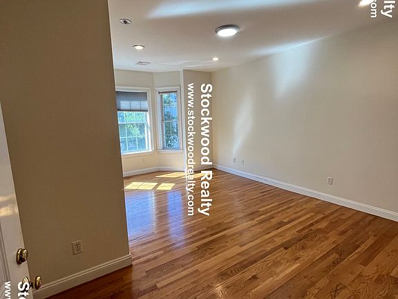 2nd image of 16 Gates St #2