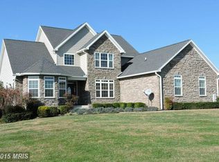 1216 Specks Run Rd, Bunker Hill, WV 25413