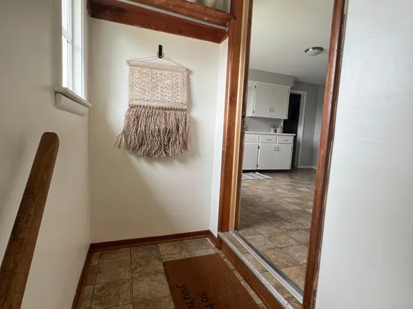 58 W Washington Ave #4, Zeeland, MI 49464