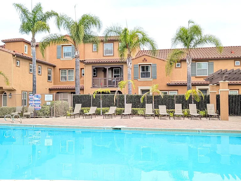 17011 Calle Trevino #5 — Photo 17