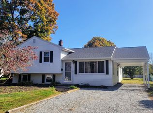 3 Hillcrest Rd, Wallingford, CT 06492