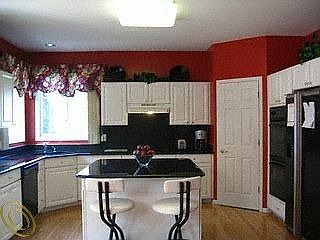 1st image of 7462 Colchester Ln