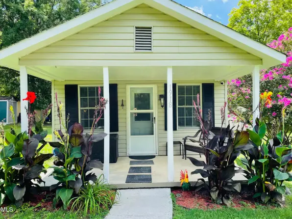 1918 Durham St, Burlington, NC 27217