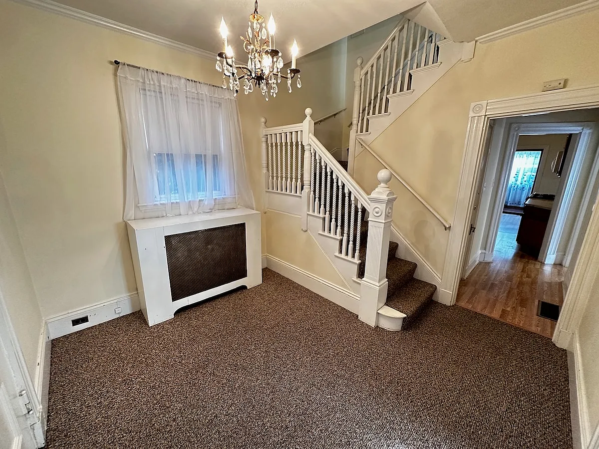 Building Photo - 53 Hopedale St #53