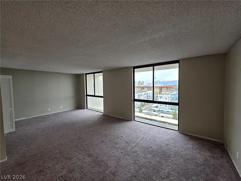 3930 University Center Dr #901 — Photo 28