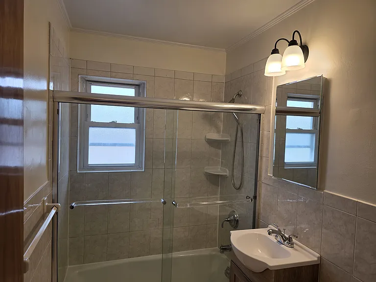 1624 Valley St #2B — Photo 12