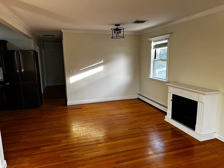 23 W Alhambra Ave #1 — Photo 12