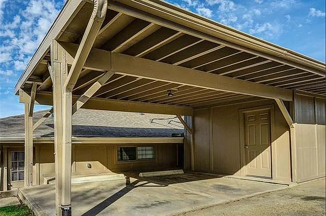 2816 Golfing Green Dr — Photo 16