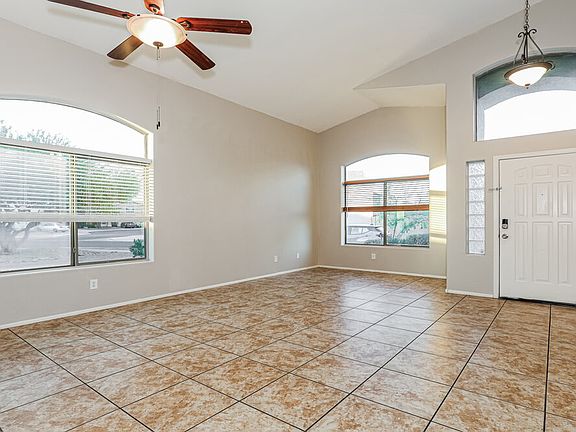 5th image of 7734 S 47th Ln