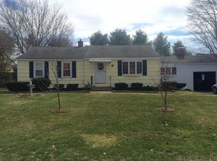 11 Sicard St, Hampton, NH 03842