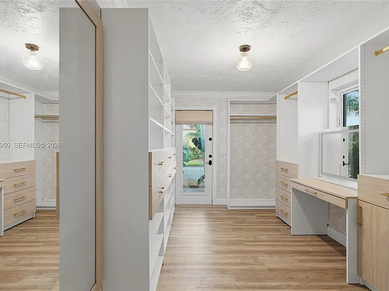 110 N 16th Ave — Photo 43