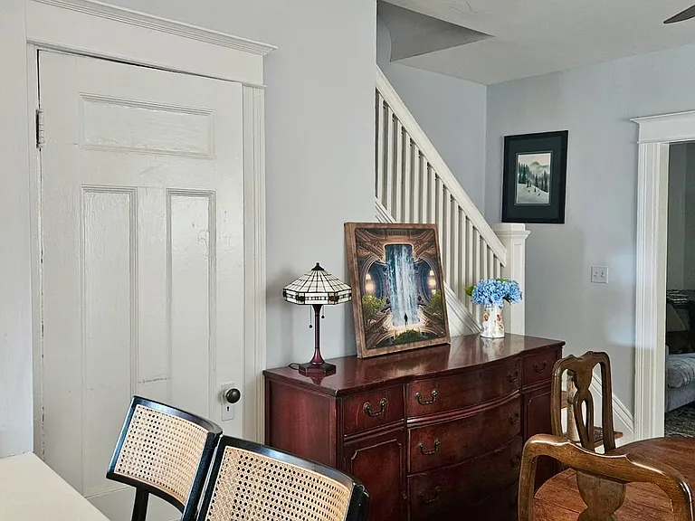 835 Meigs St — Photo 6