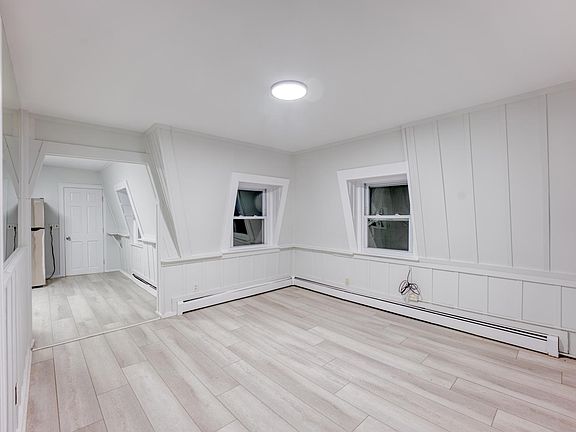 3rd image of 82 Hollingsworth St #3