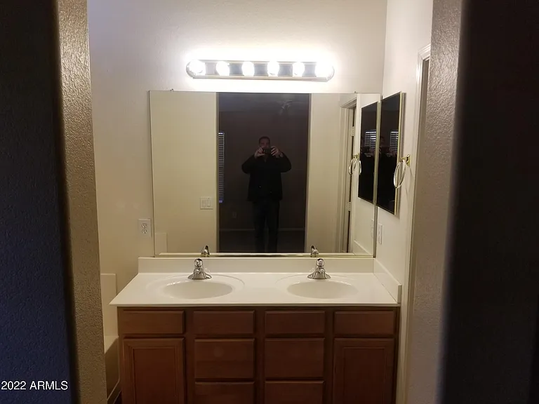2444 W Blue Sky Dr — Photo 12