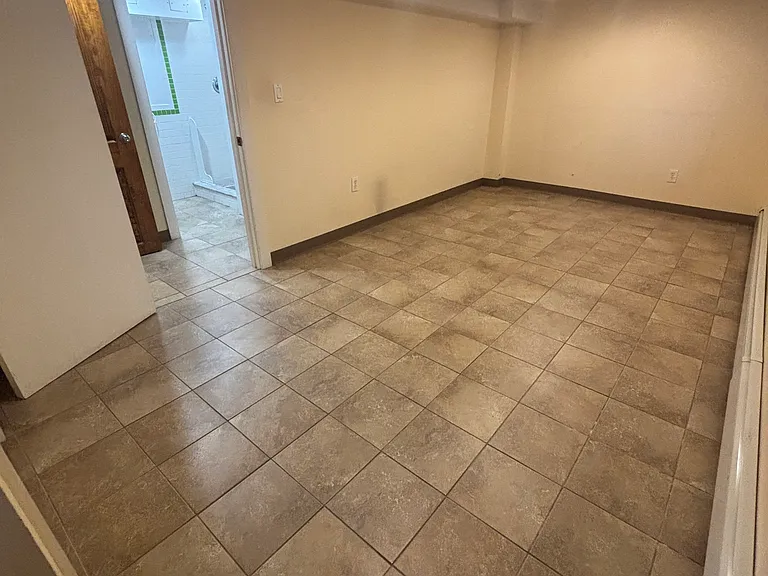 69 Cowles Ave #B1 — Photo 1