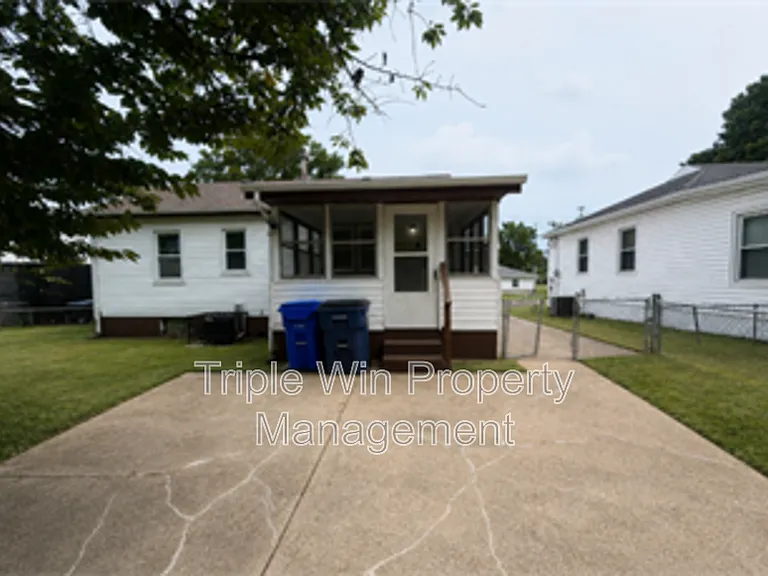 1145 Patterson Rd — Photo 4