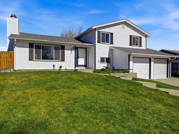 2834 Cherokee Ln, Casper, WY 82604