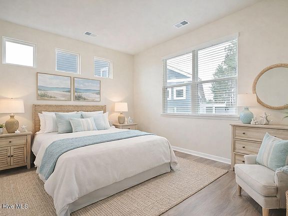 4th image of 3583 Whaley Way NW