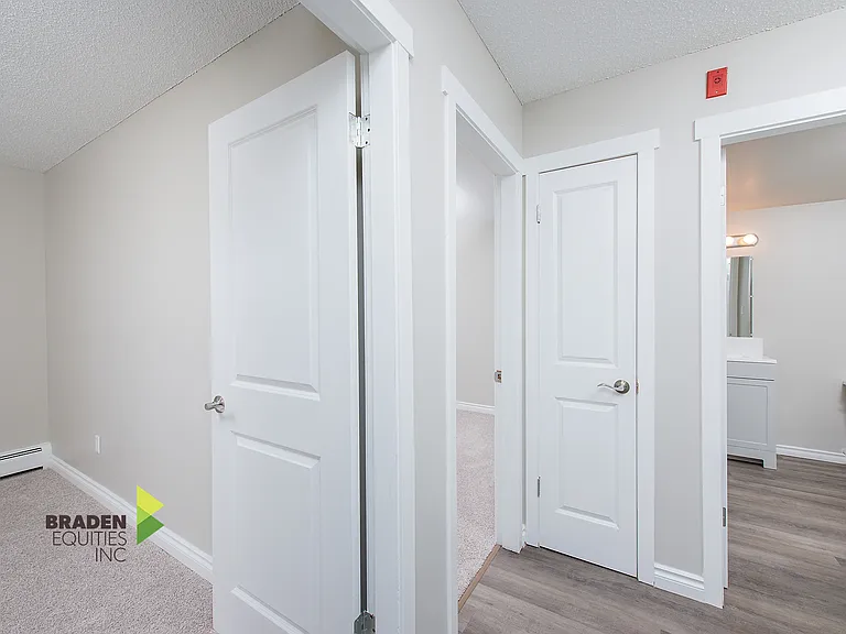 1602 Sherwood Dr — Photo 11