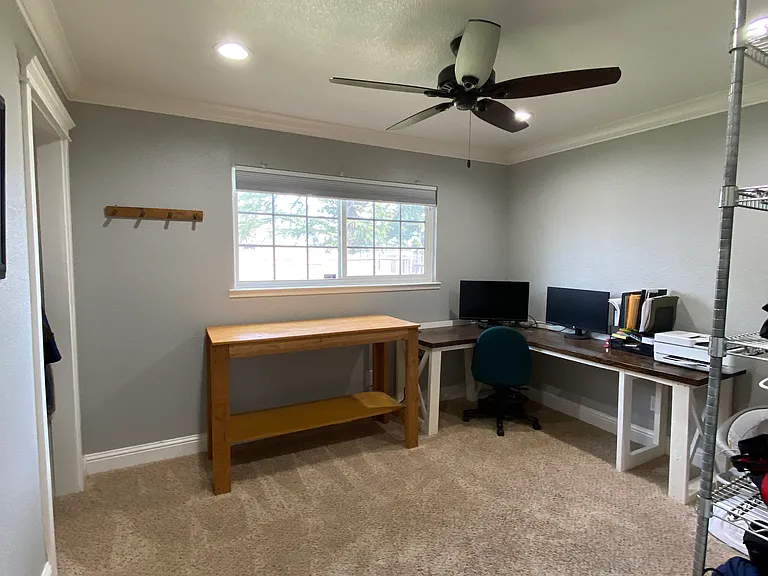 33 Olive Way — Photo 14