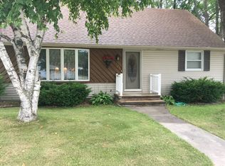 1801 Thelen Ave, Kaukauna, WI 54130