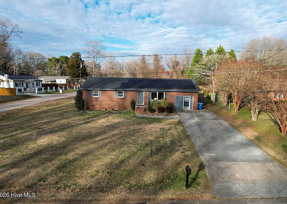 1st image of 452 Mirror Lake Road