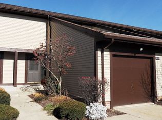 32567 Jefferson Dr #23, Solon, OH 44139