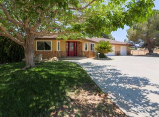 40124 30th St W, Palmdale, CA 93551