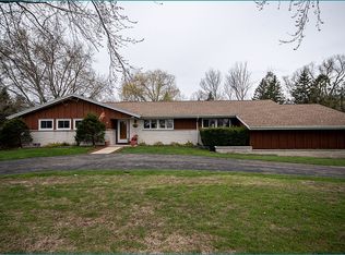 4183 Jackson Dr, Jackson, WI 53037