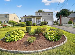 14 Midway Rd, White Plains, NY 10607