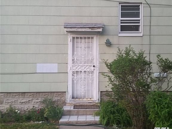 3rd image of 16403 120th Ave