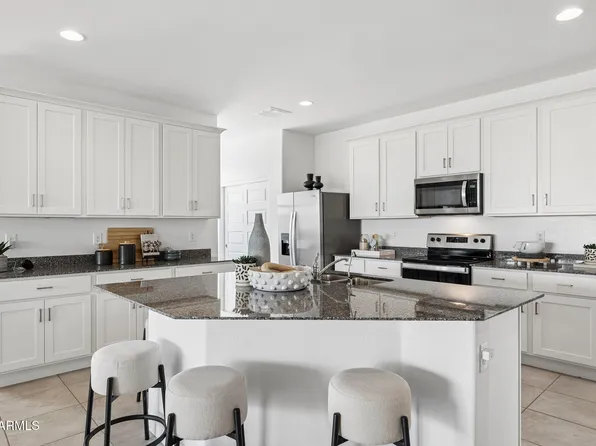 613 W BUNKER HILL Street, Florence, AZ 85132