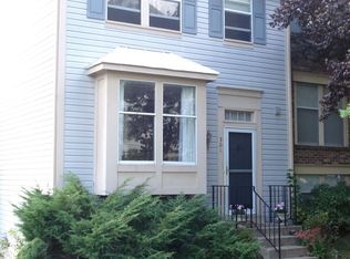 301 Twisted Stalk Dr, Gaithersburg, MD 20878