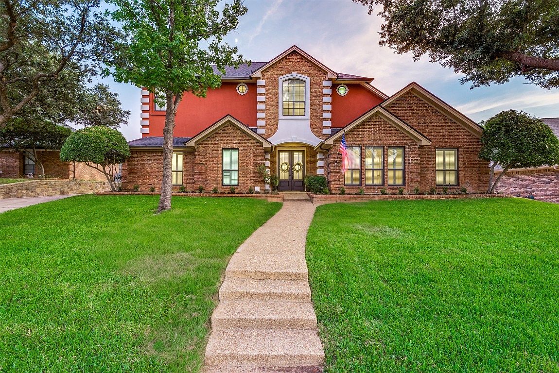 2212 Laurel Ct, Bedford, TX 76021 Zillow