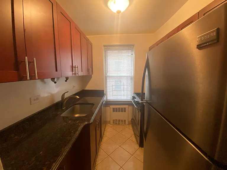 67-12 Yellowstone Blvd #D5 — Photo 2