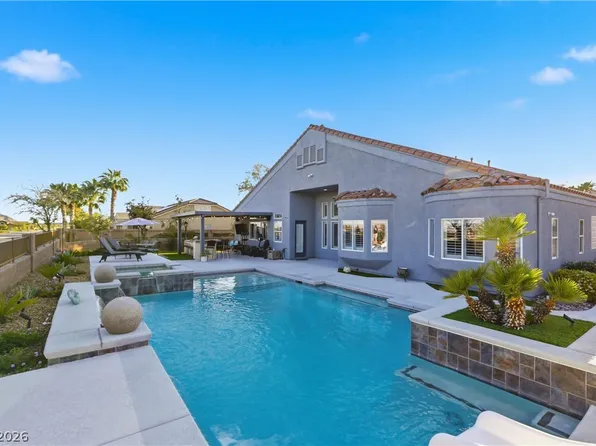 6102 Rocketman Cir, Las Vegas, NV 89149