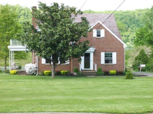 1st image of 1313 E 2nd St