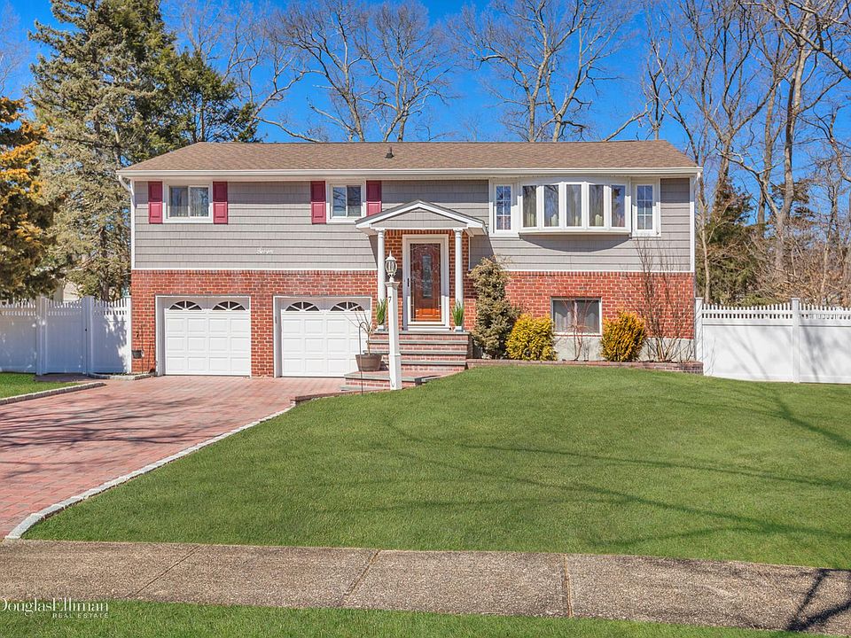 1st image of 7 Seaver Ln