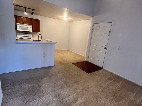 4th image of 5291 Images Cir APT 301