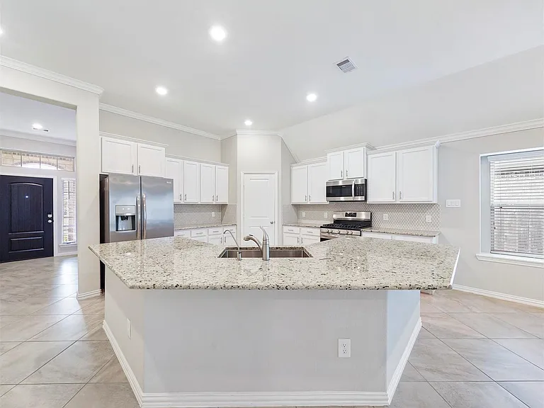 3441 Stablewood Grove Ln — Photo 3
