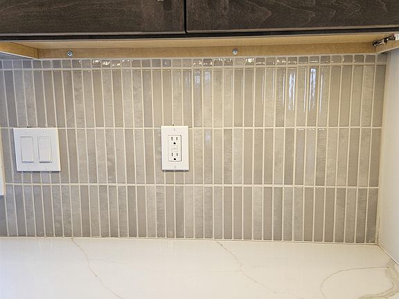 3rd image of 3730 Huntington Ave