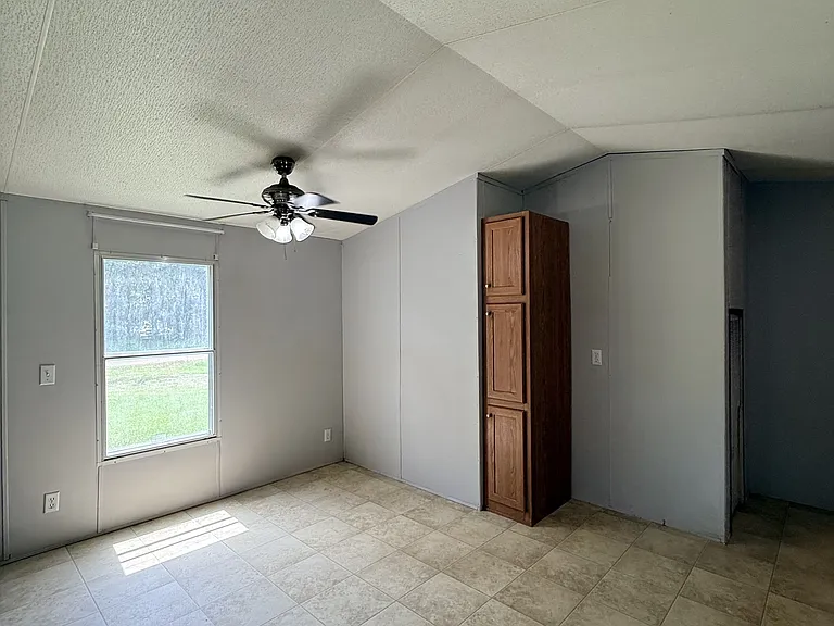 191 Walking Horse Ln — Photo 6