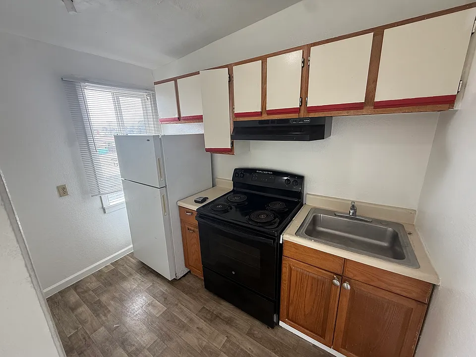 2615 Center Ave #217