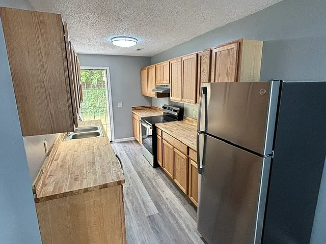 3421 Meadow Ct — Photo 6