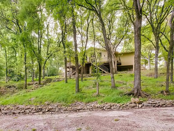 2nd image of 120 Quail Creek Dr