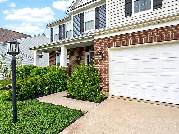 4th image of 1618 Windham Ln