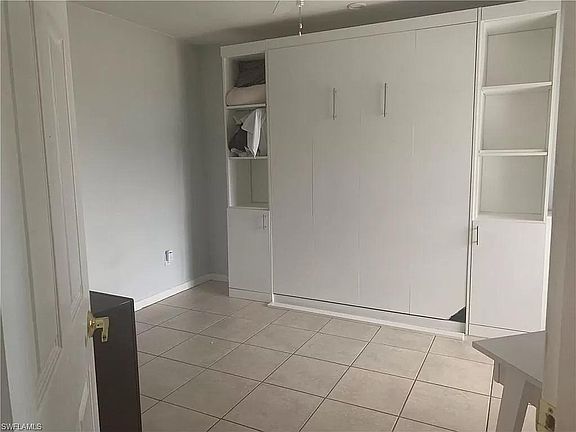 5th image of 312 Joel Blvd