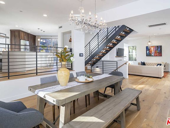 4th image of 2064 N Beverly Glen Blvd
