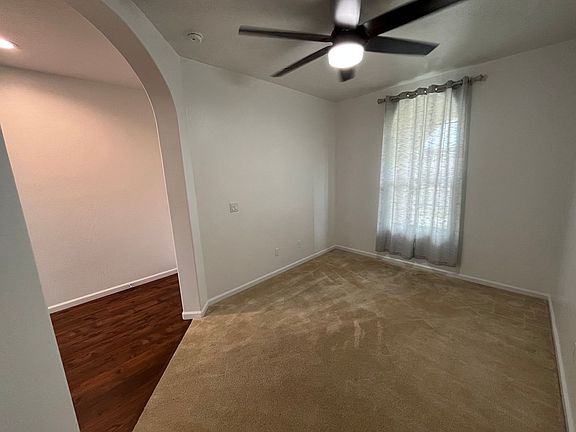 3rd image of 1514 W Porter Ave